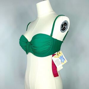 NWT Gottex Bikini Swim Top , Size 8